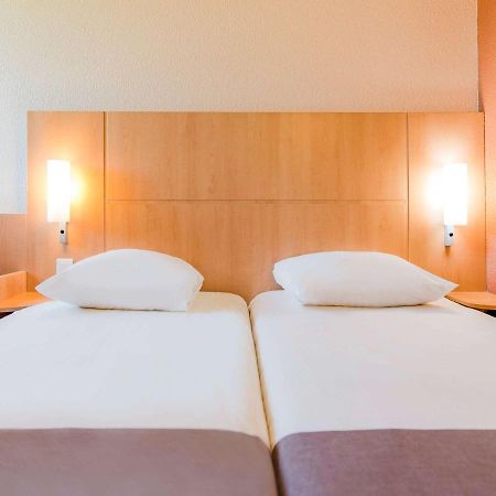 Ibis Besancon Marchaux Hotel Eksteriør billede