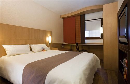 Ibis Besancon Marchaux Hotel Eksteriør billede
