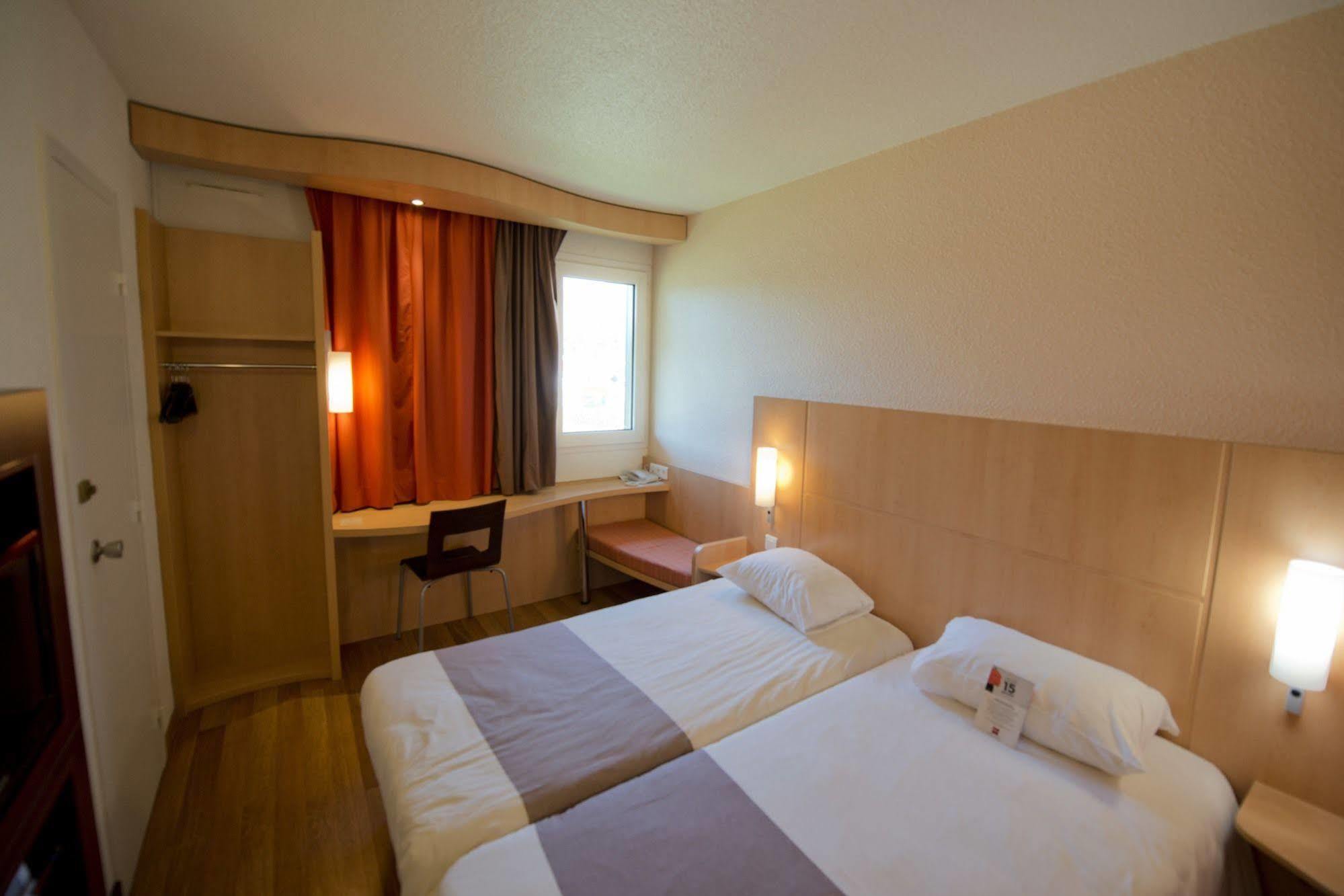 Ibis Besancon Marchaux Hotel Eksteriør billede