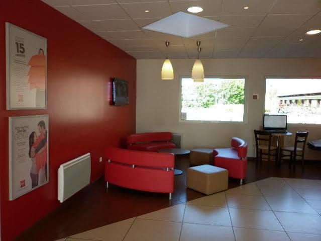 Ibis Besancon Marchaux Hotel Eksteriør billede