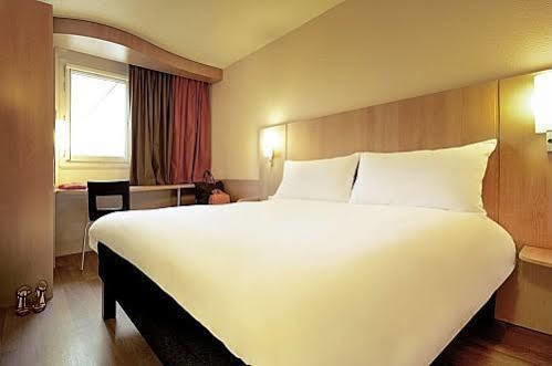 Ibis Besancon Marchaux Hotel Eksteriør billede