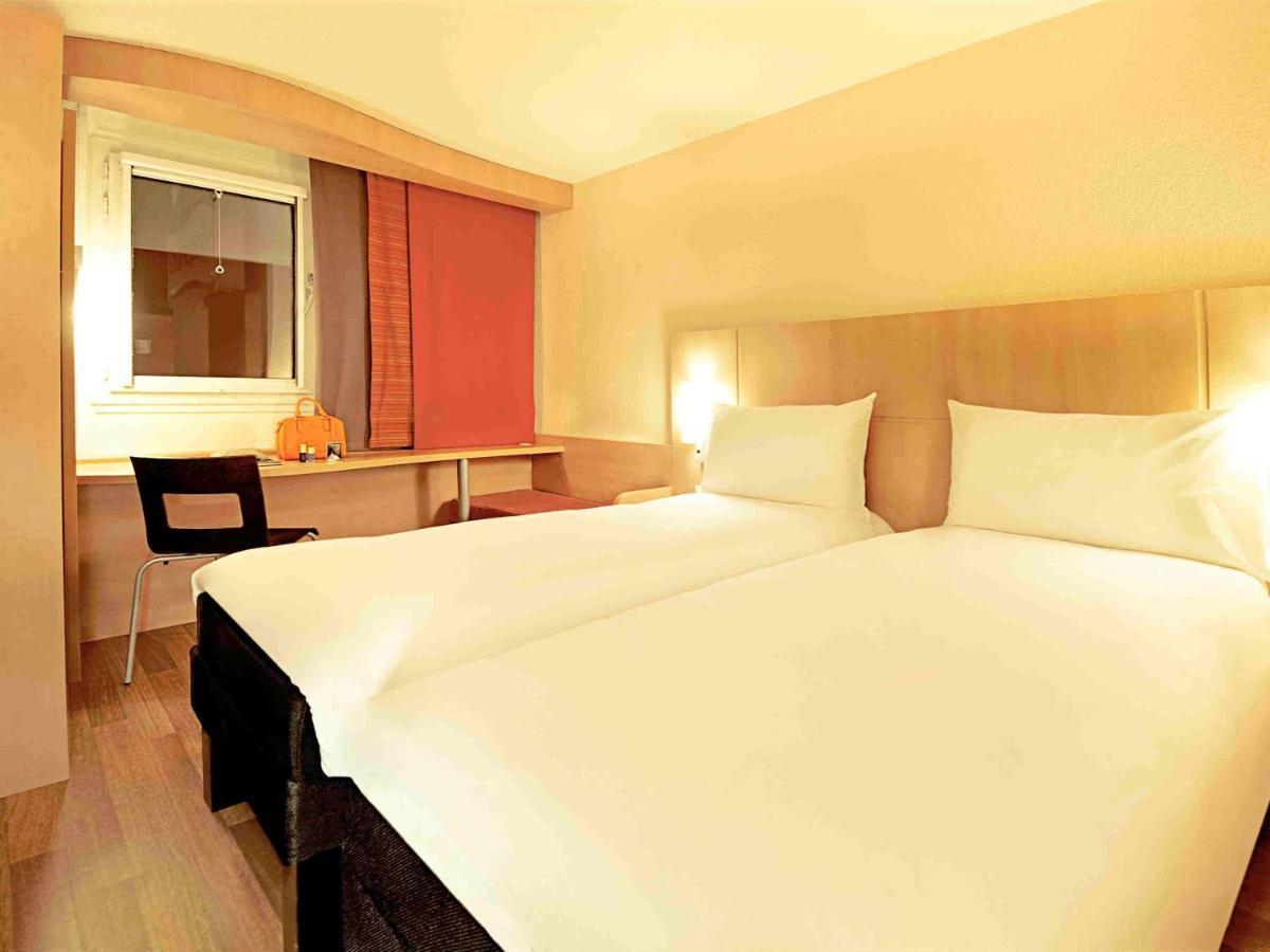 Ibis Besancon Marchaux Hotel Eksteriør billede